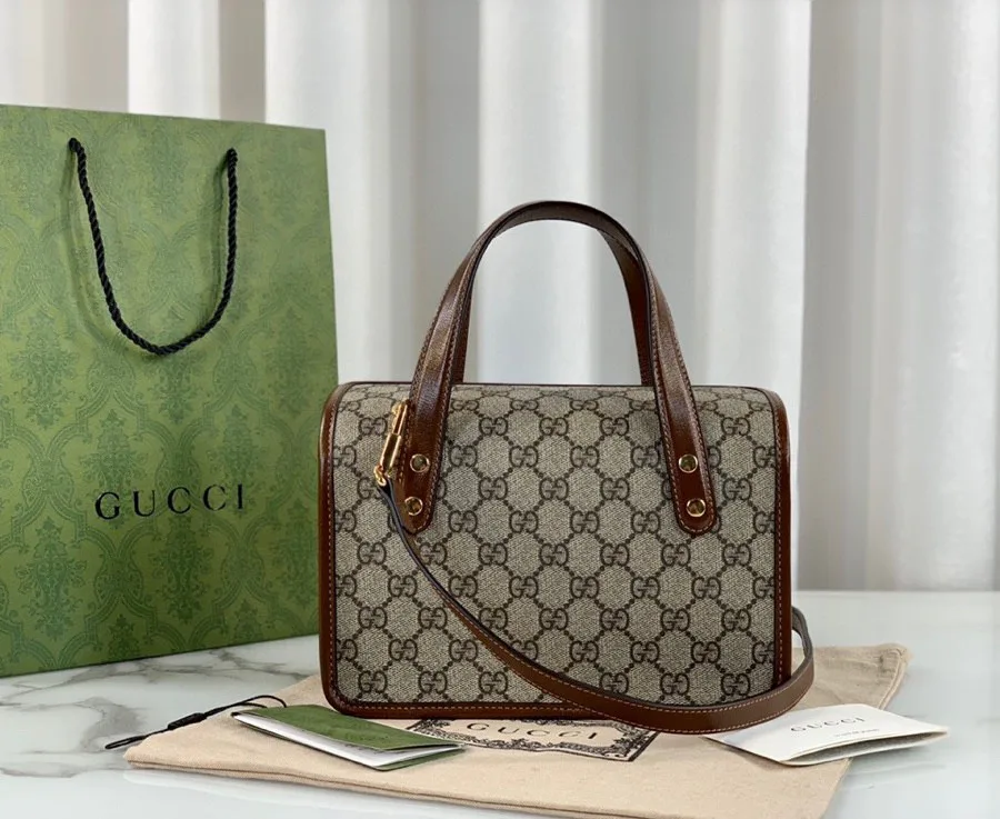 Классические Сумки Женские Gucci 12795252