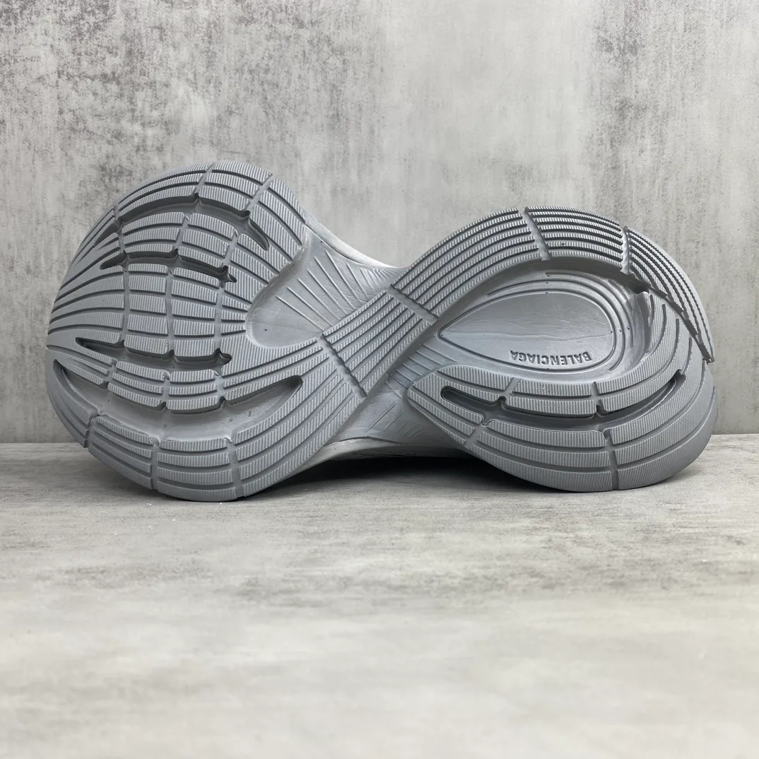 Кроссовки Женские Balenciaga 11705487