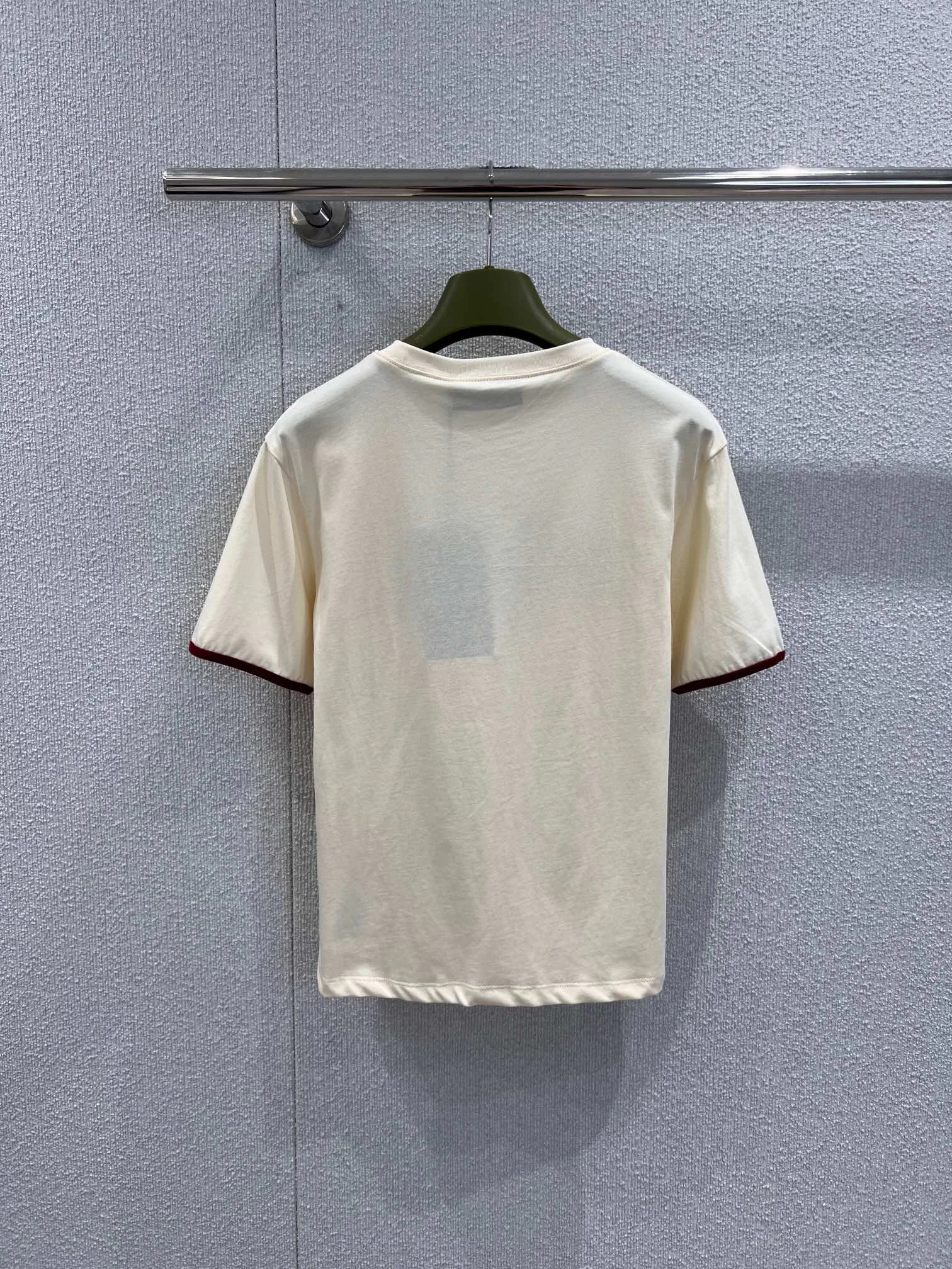 Футболки Женские Gucci 680900