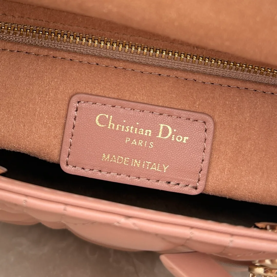 Классические Сумки Женские Christian Dior 18116220