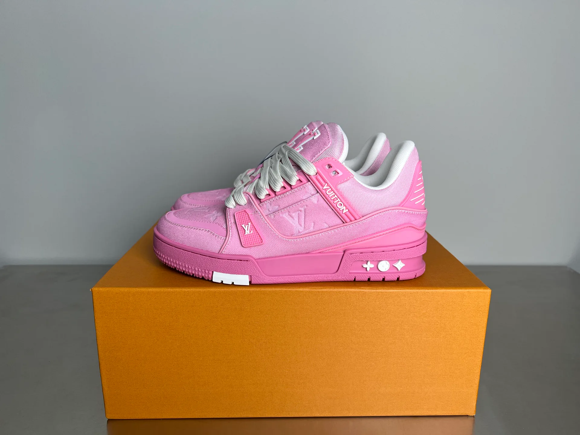 Кроссовки Женские Louis Vuitton 34895