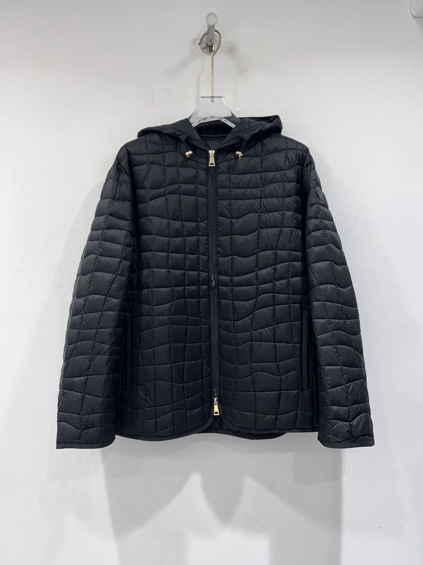 Куртки И Пуховики Женские Moncler 19048128