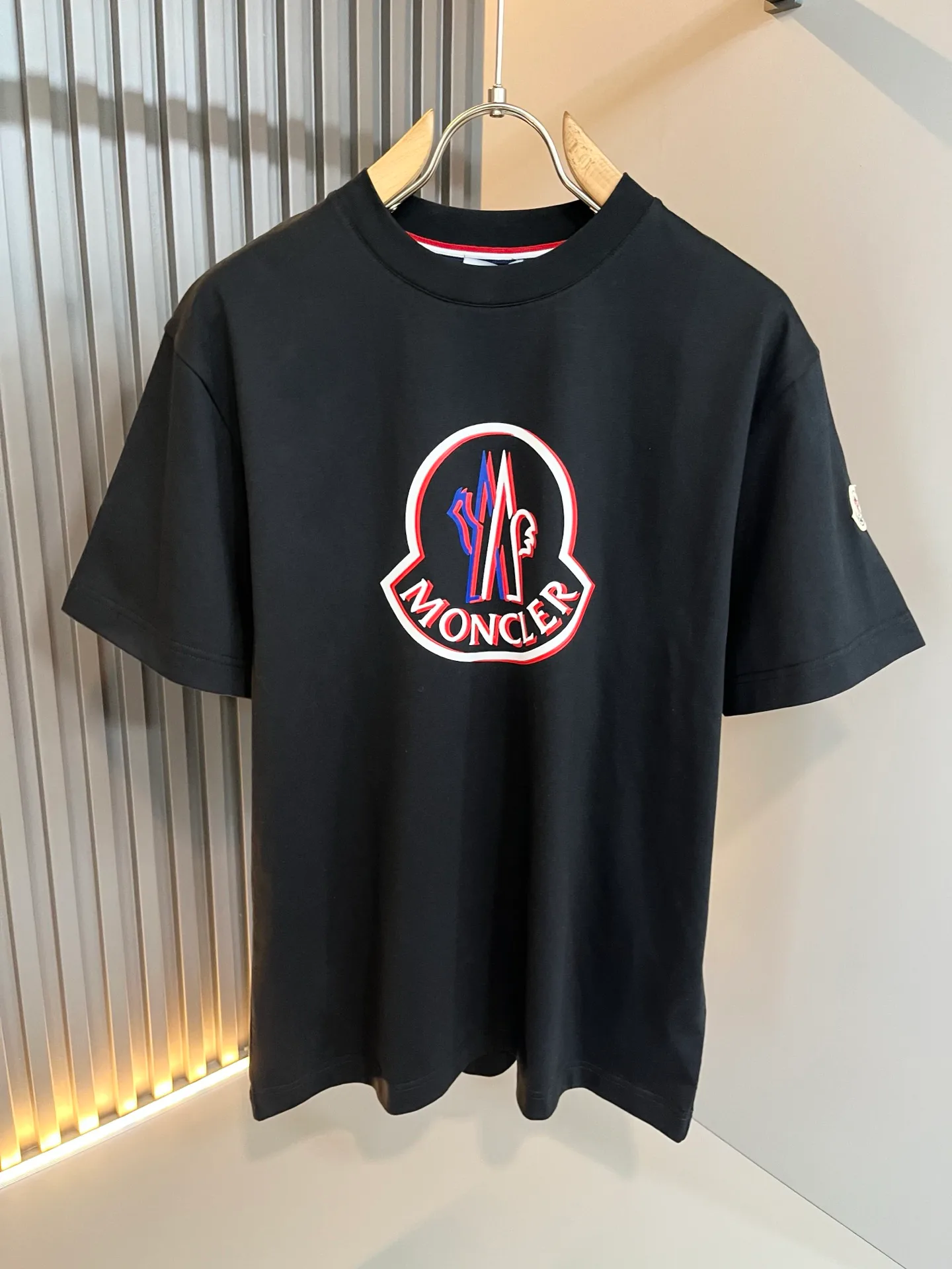 Футболки Женские Moncler 10242303