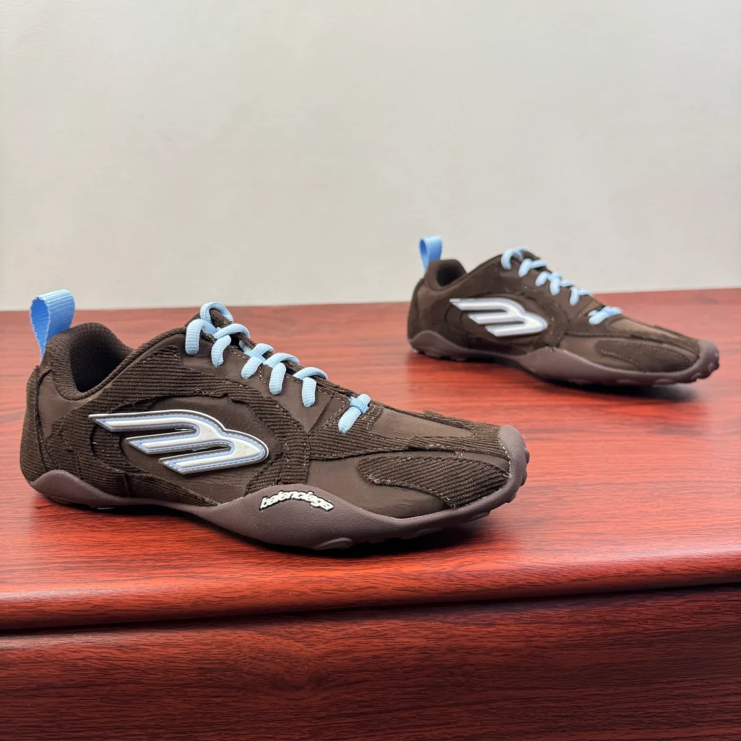 Кроссовки Женские Balenciaga 5543031