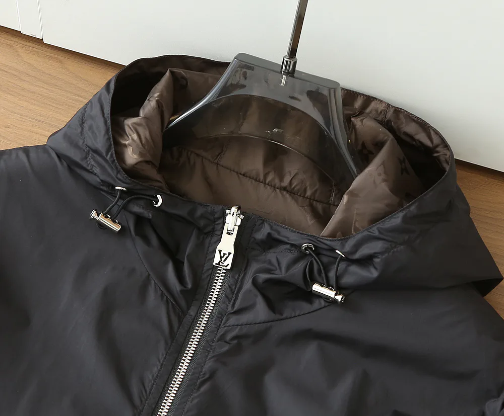 Куртки И Пуховики Мужские Louis Vuitton 11011007