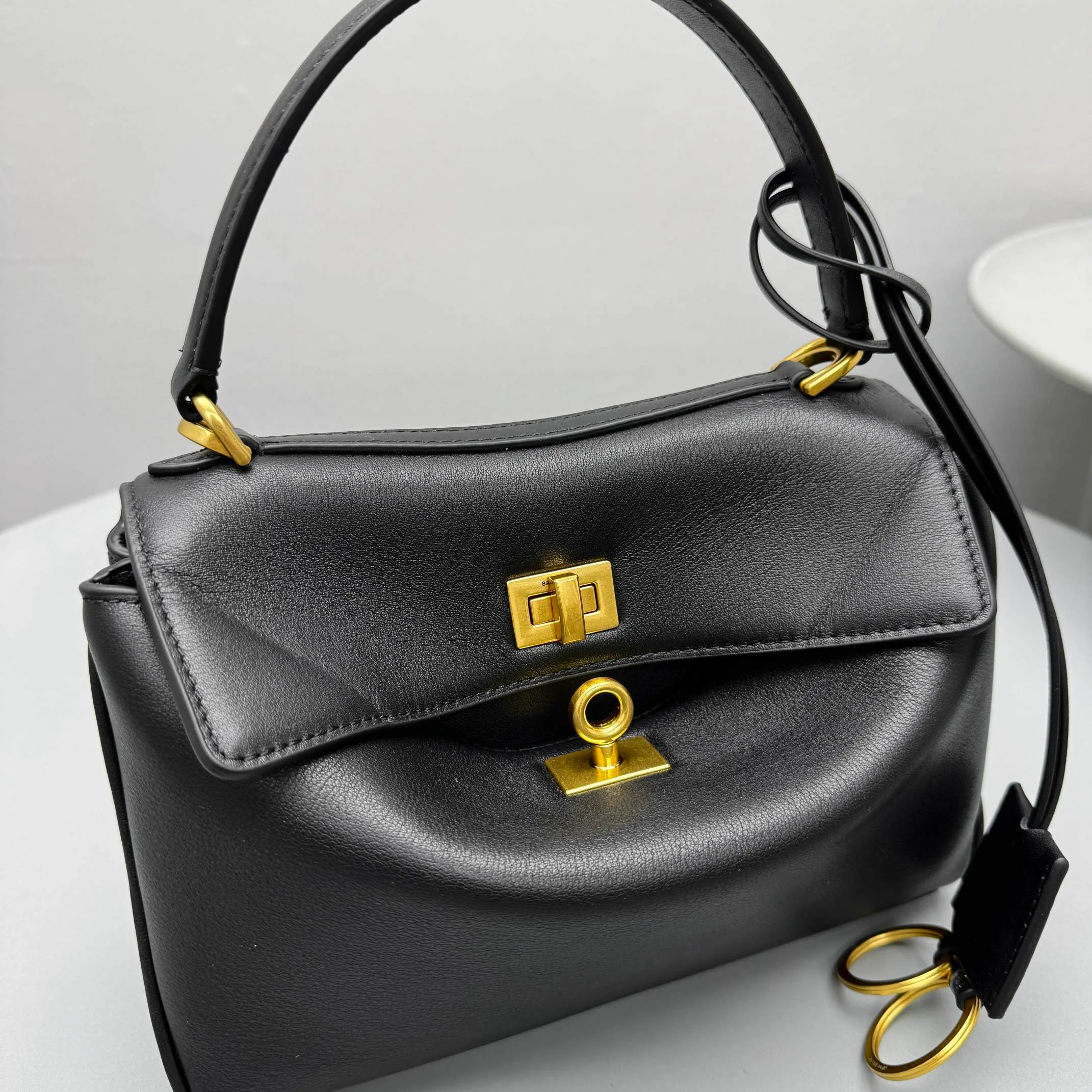Классические Сумки Женские Bottega Veneta 11451461