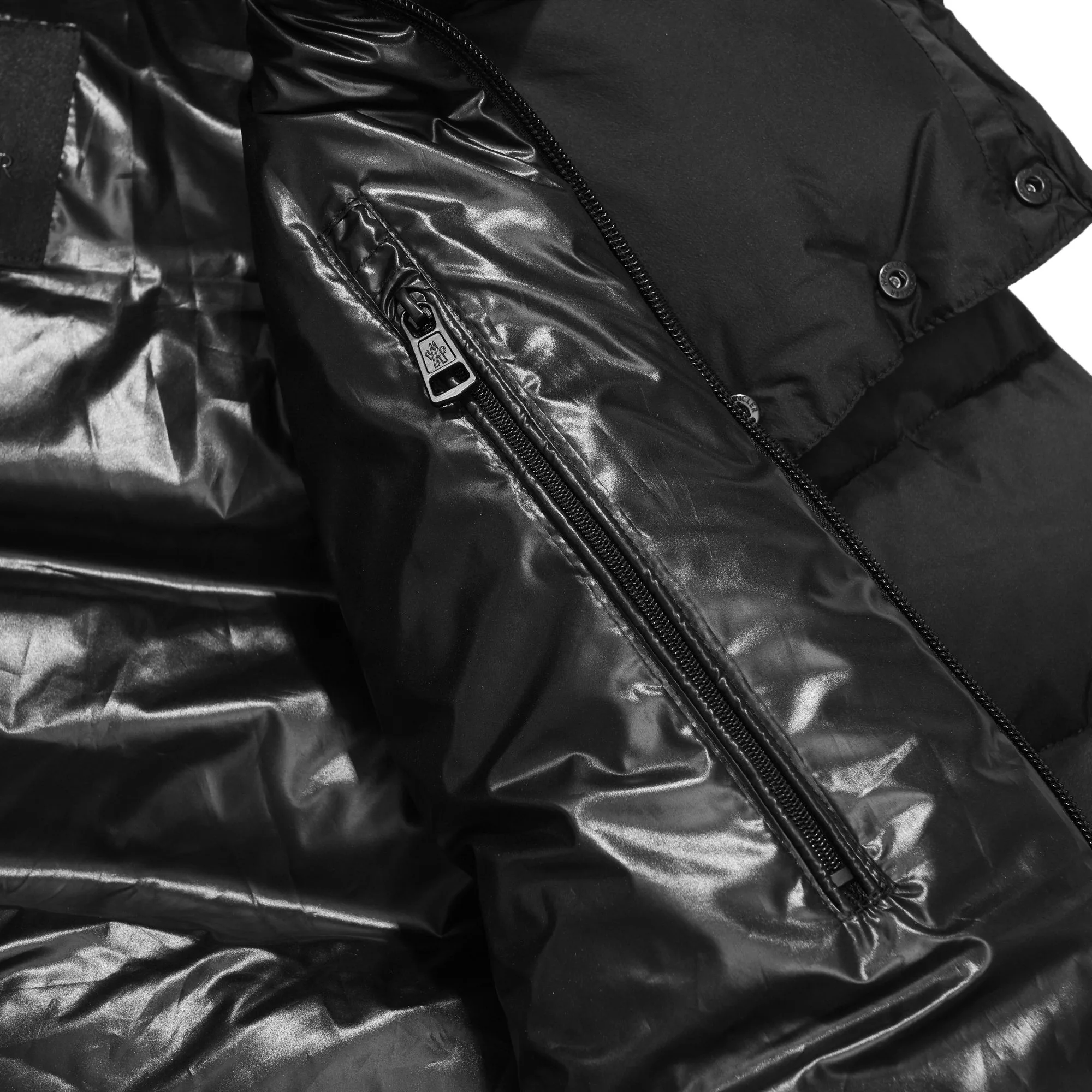 Куртки И Пуховики Женские Moncler 817107