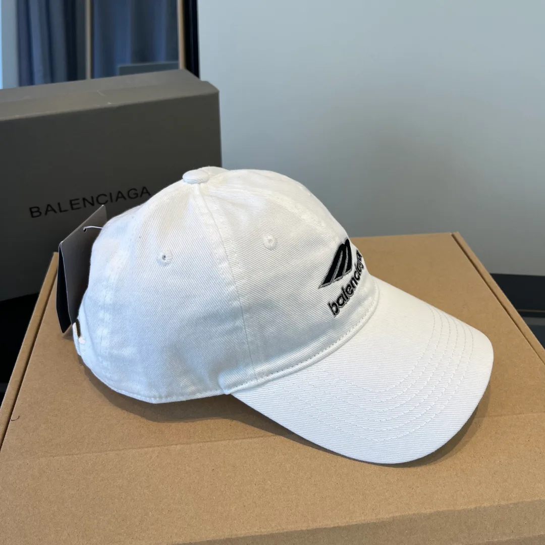 Головные Уборы Balenciaga 10776508