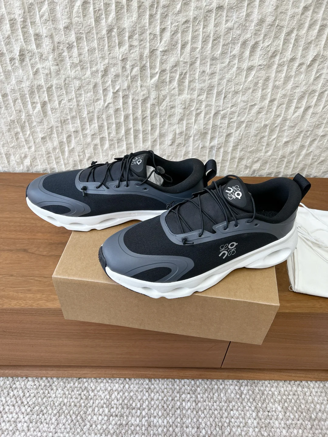 Кроссовки Женские Loewe 9406718