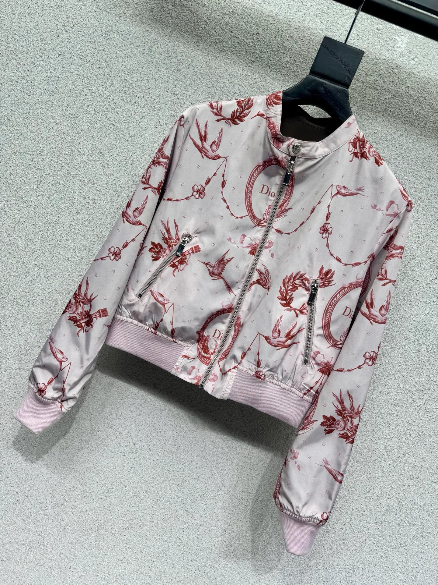 Куртки И Пуховики Женские Christian Dior 18757571