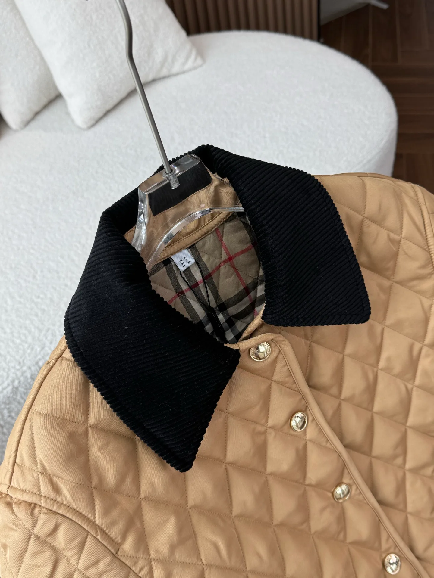 Куртки И Пуховики Женские Burberry 1632075