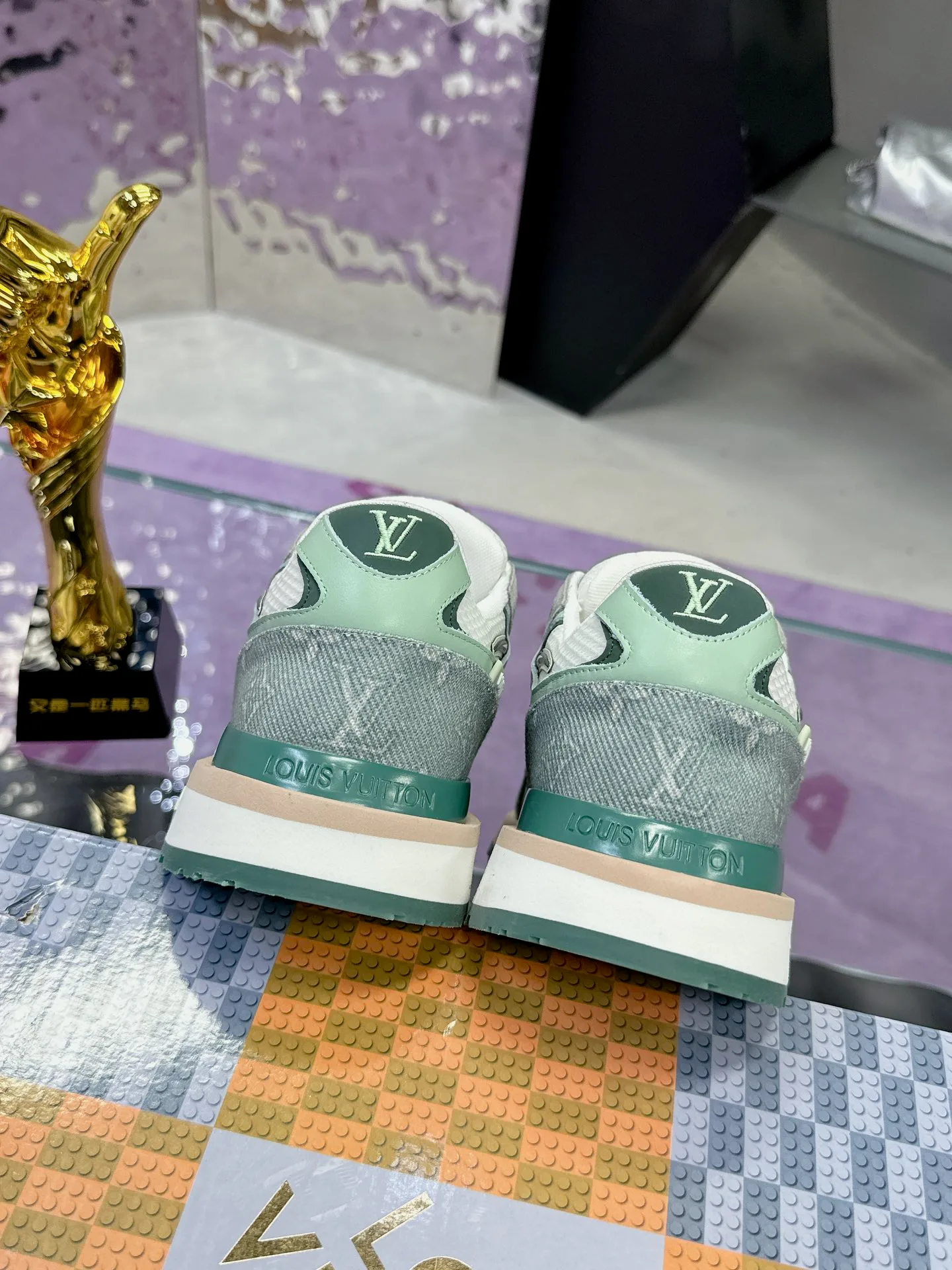 Кроссовки Мужские Louis Vuitton 276160