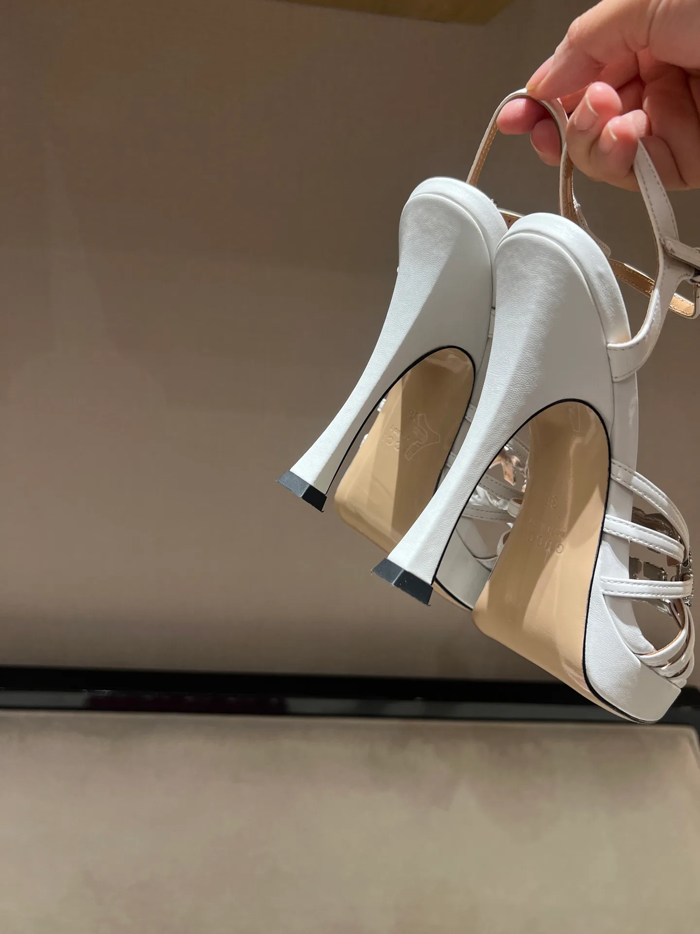 Босоножки Женские Gucci 11454601