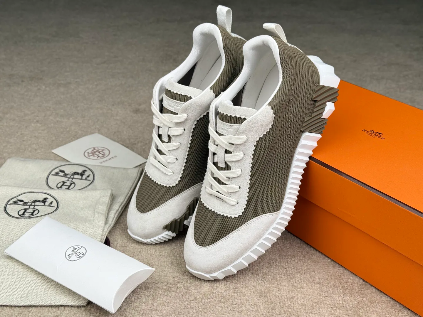 Кроссовки Мужские Hermes 11257795