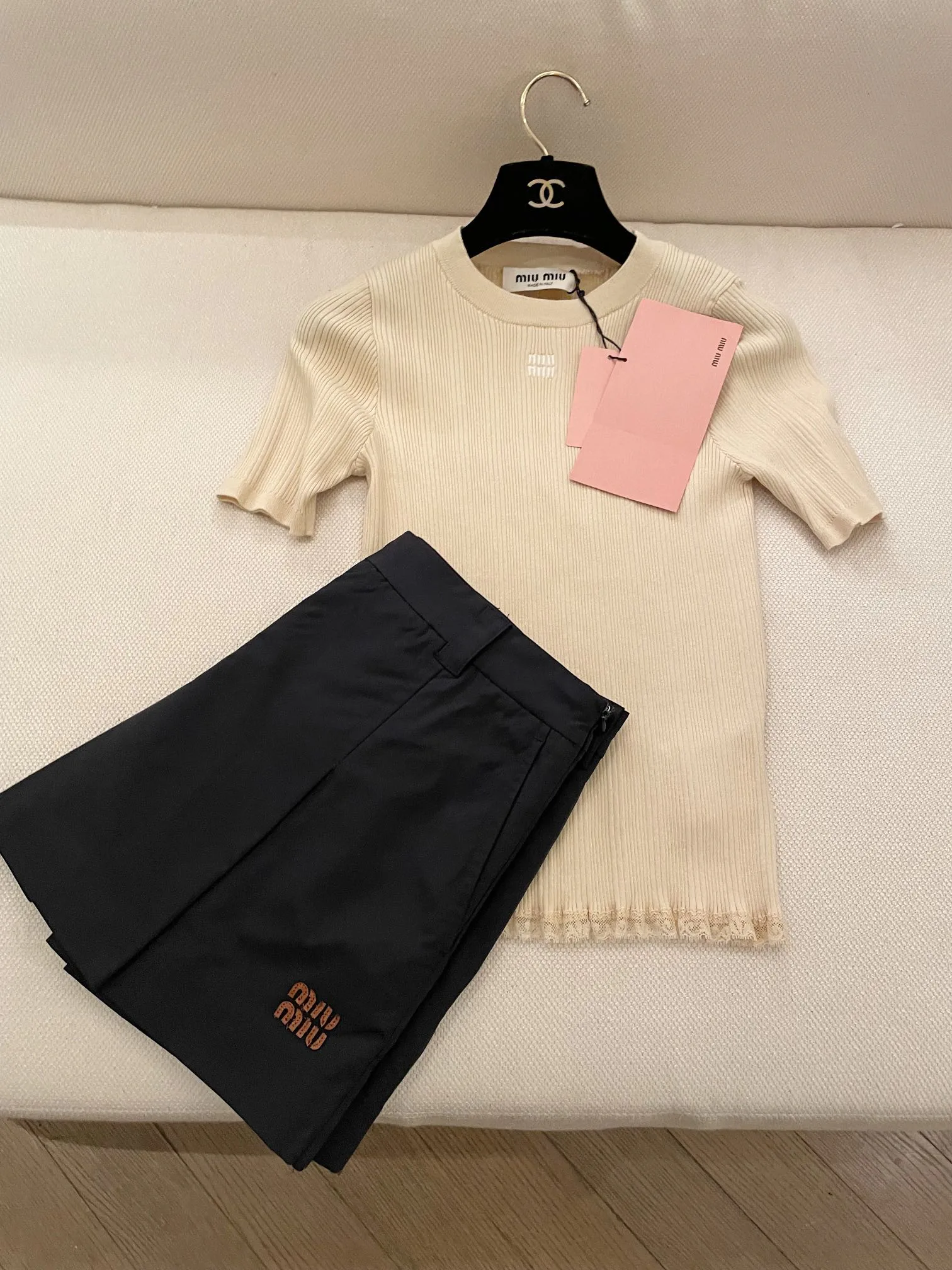 Джемперы Женские Miu Miu 20135