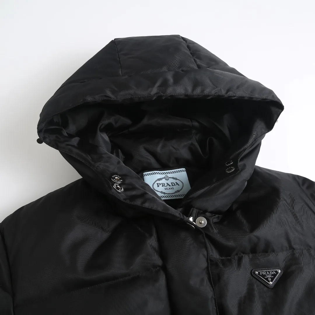 Куртки И Пуховики Женские Prada 19135410