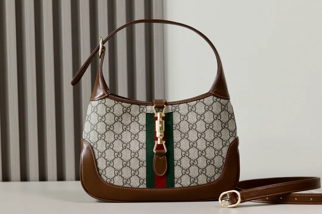 Классические Сумки Женские Gucci 2396784