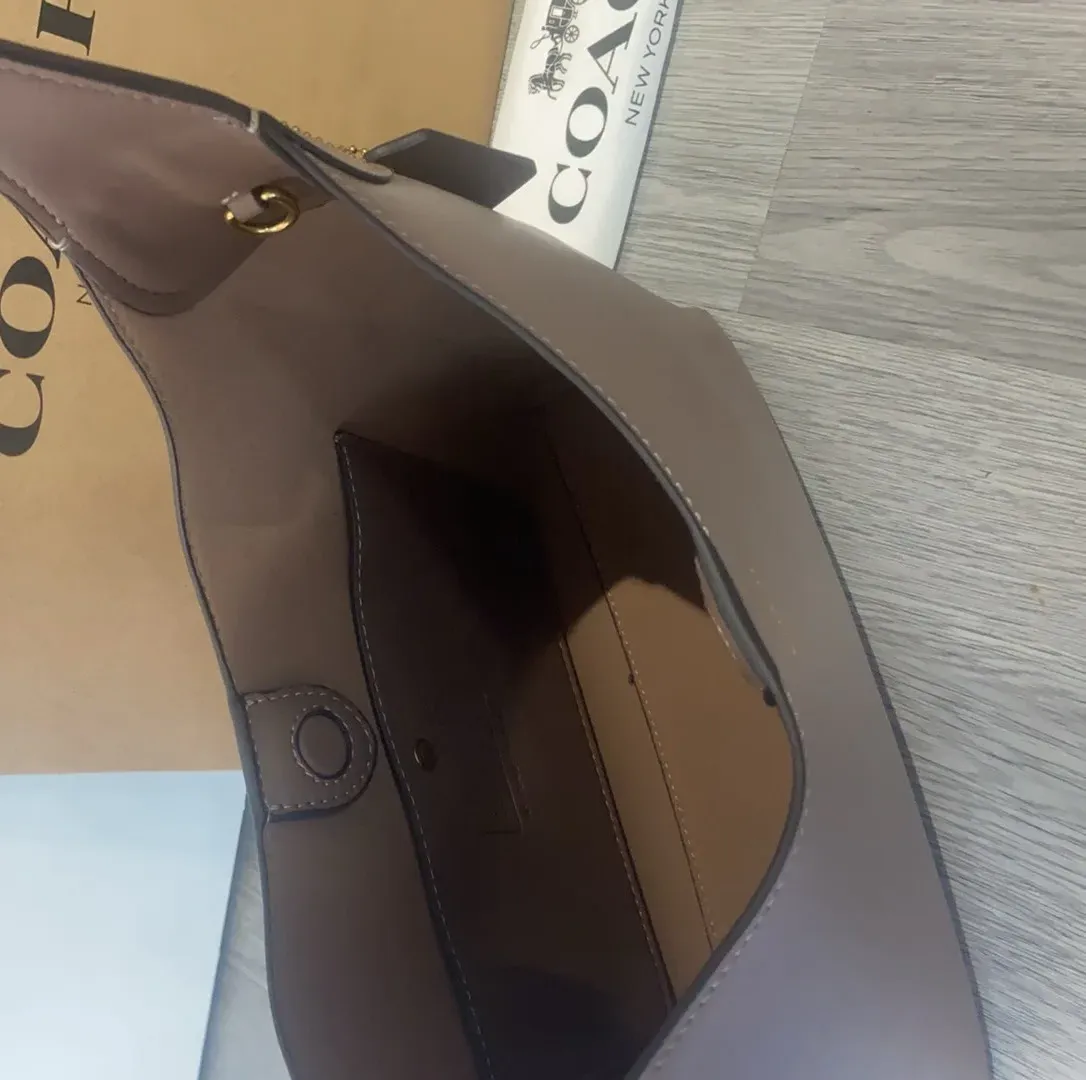 Классические Сумки Женские Coach 5082770