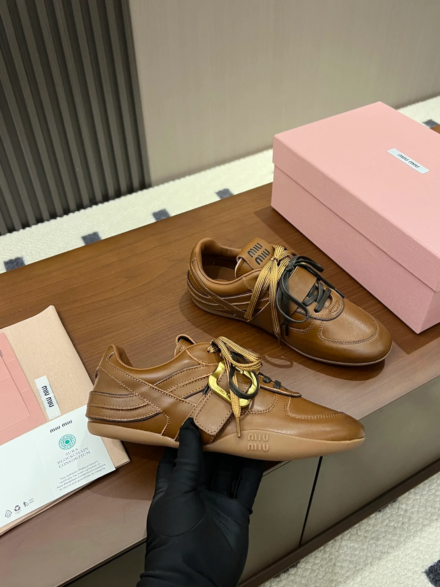 Кроссовки Женские Miu Miu 17968594