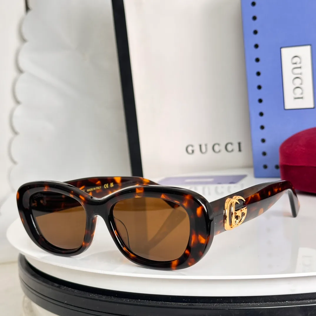 Очки Gucci 5814240