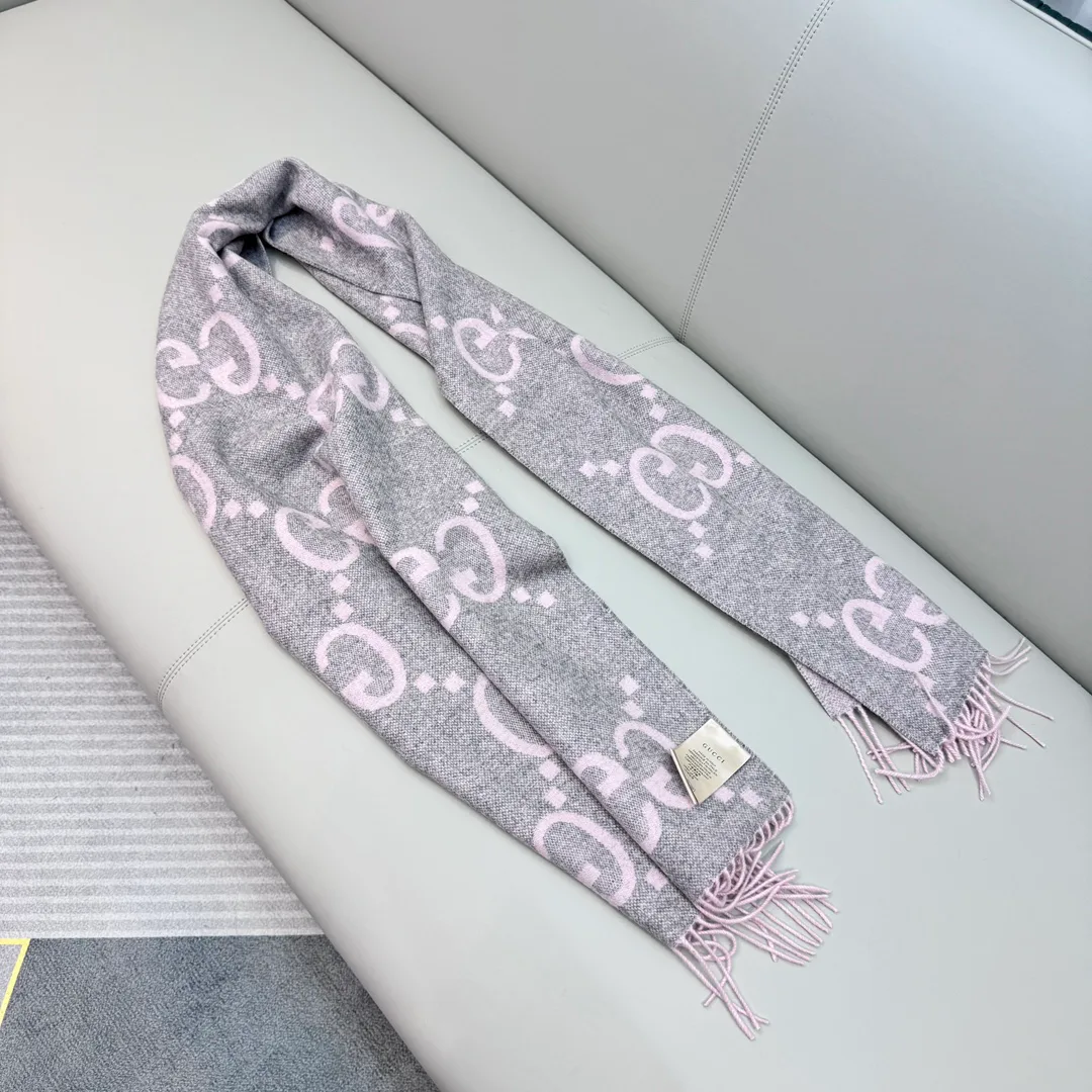 Шарфы Gucci 3997