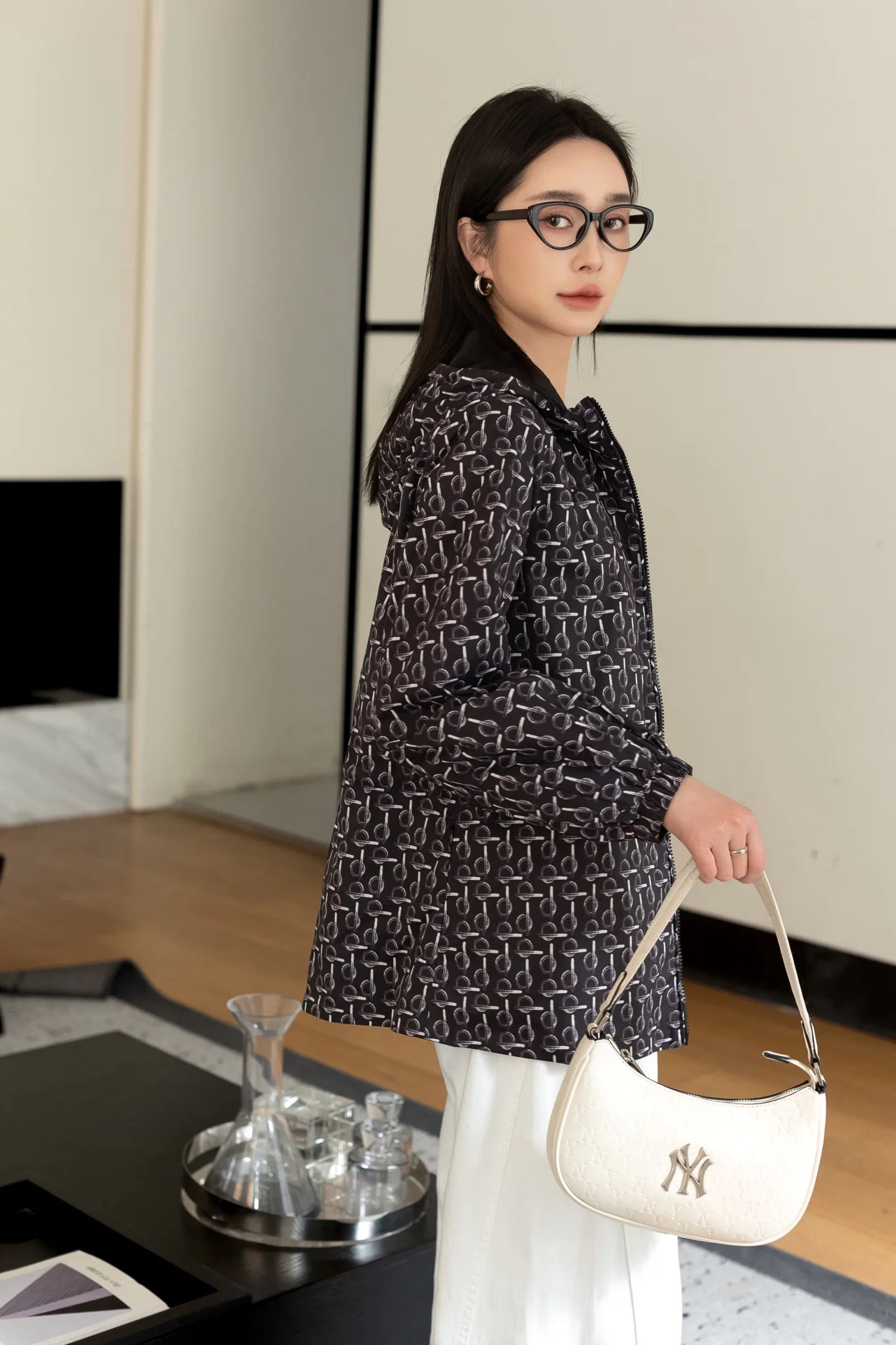 Куртки И Пуховики Женские Christian Dior 28204