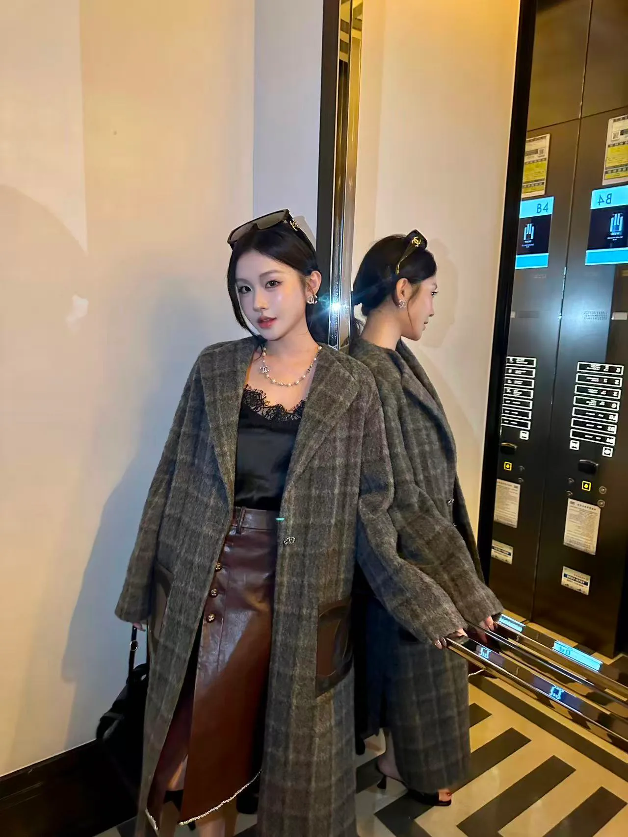 Пальто Женские Chanel 19579820