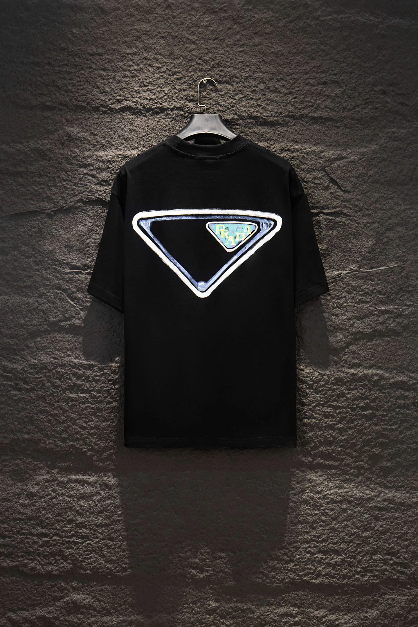 Футболки Женские Prada 9182412