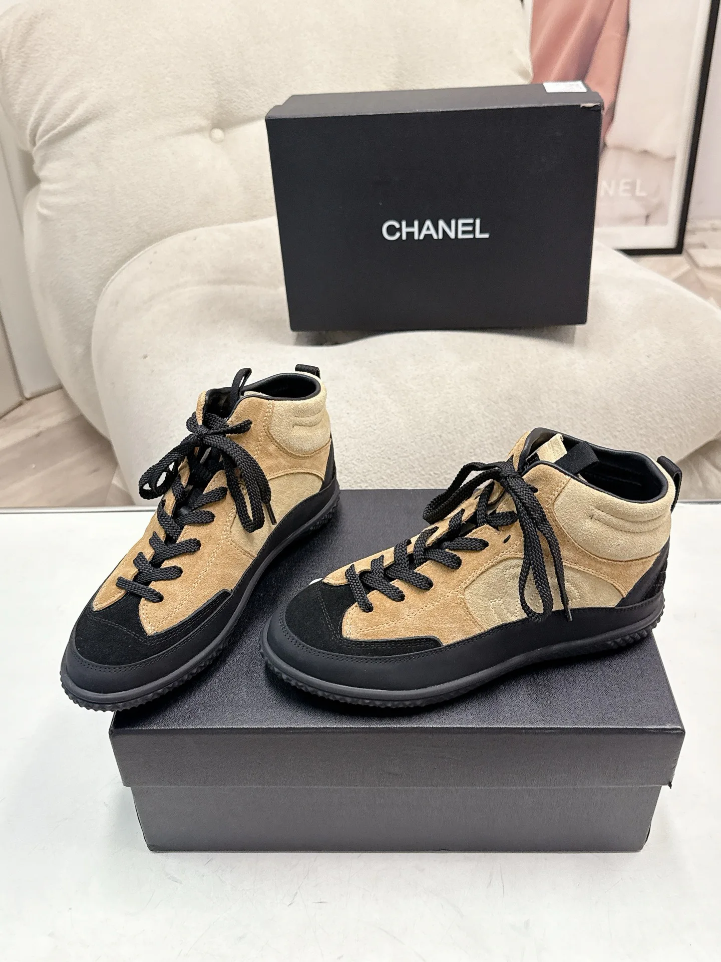 Кроссовки Женские Chanel 19292585
