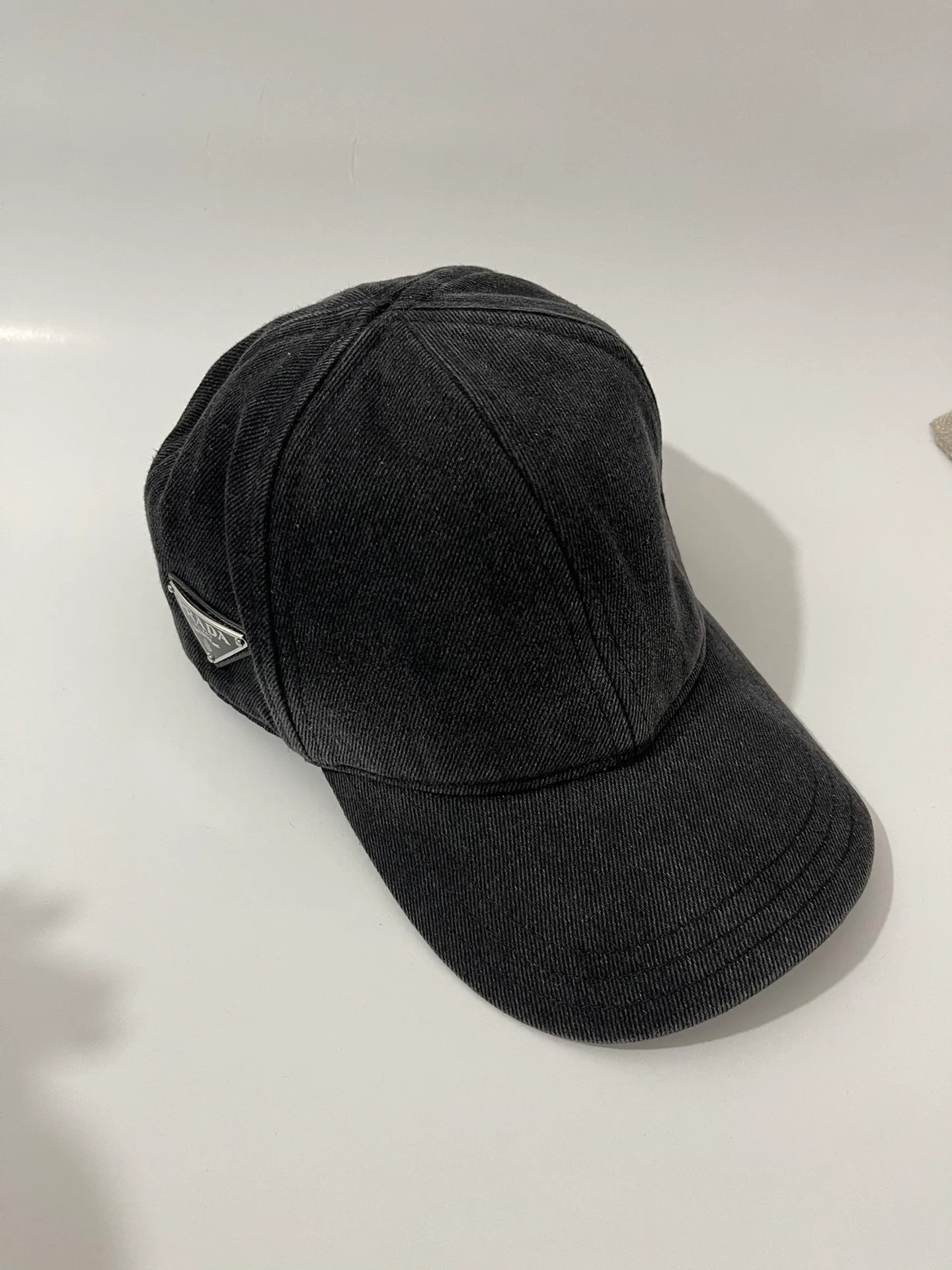 Головные Уборы Prada 11480483