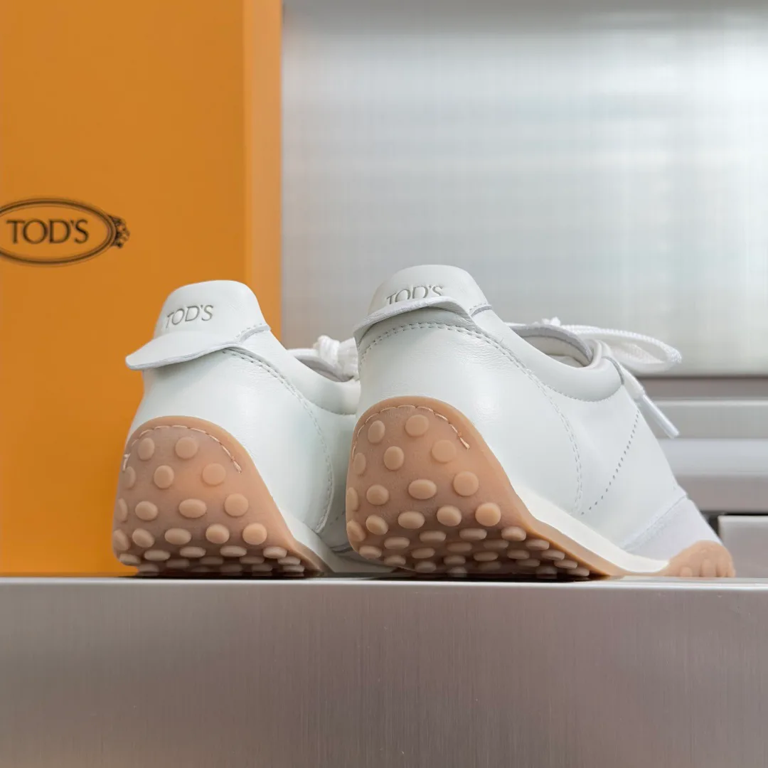 Кроссовки Женские Tod's 18344750