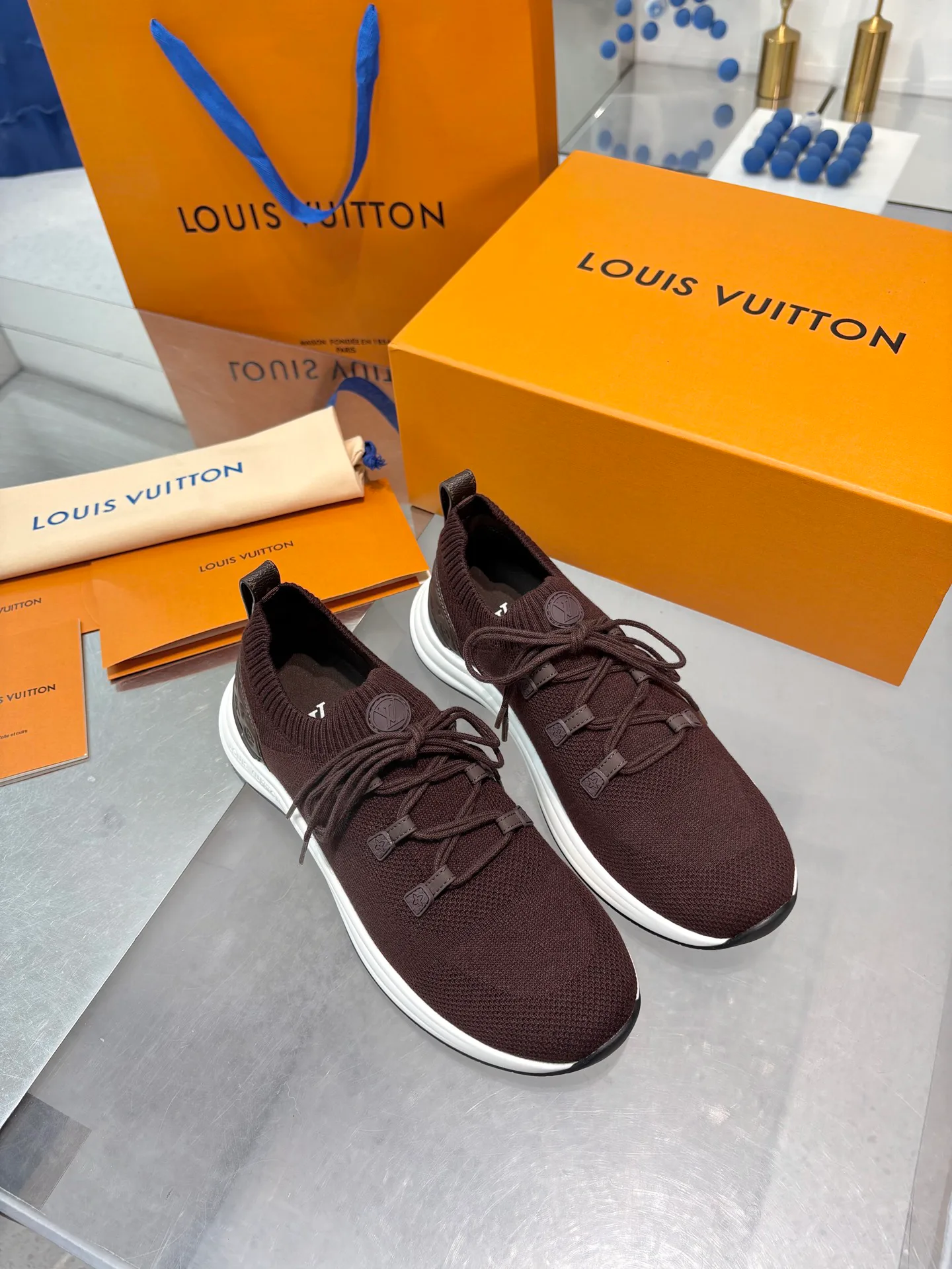 Кроссовки Женские Louis Vuitton 18055133