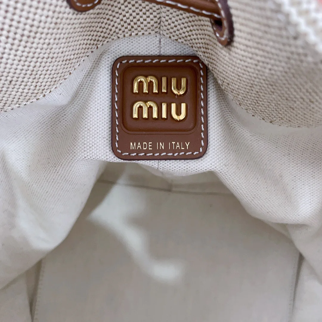 Классические Сумки Женские Miu Miu 17483319