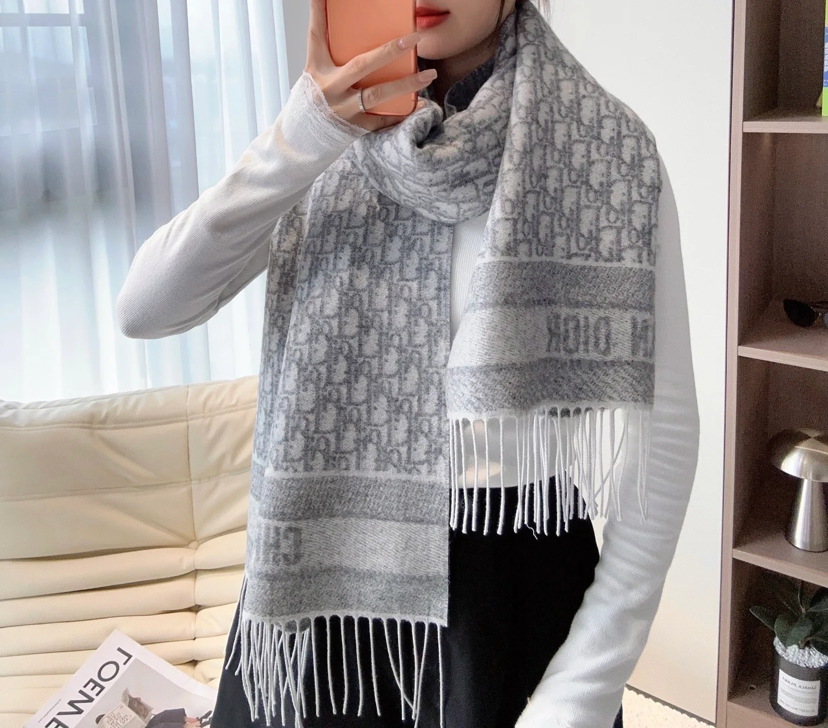 Шарфы Christian Dior 18104956