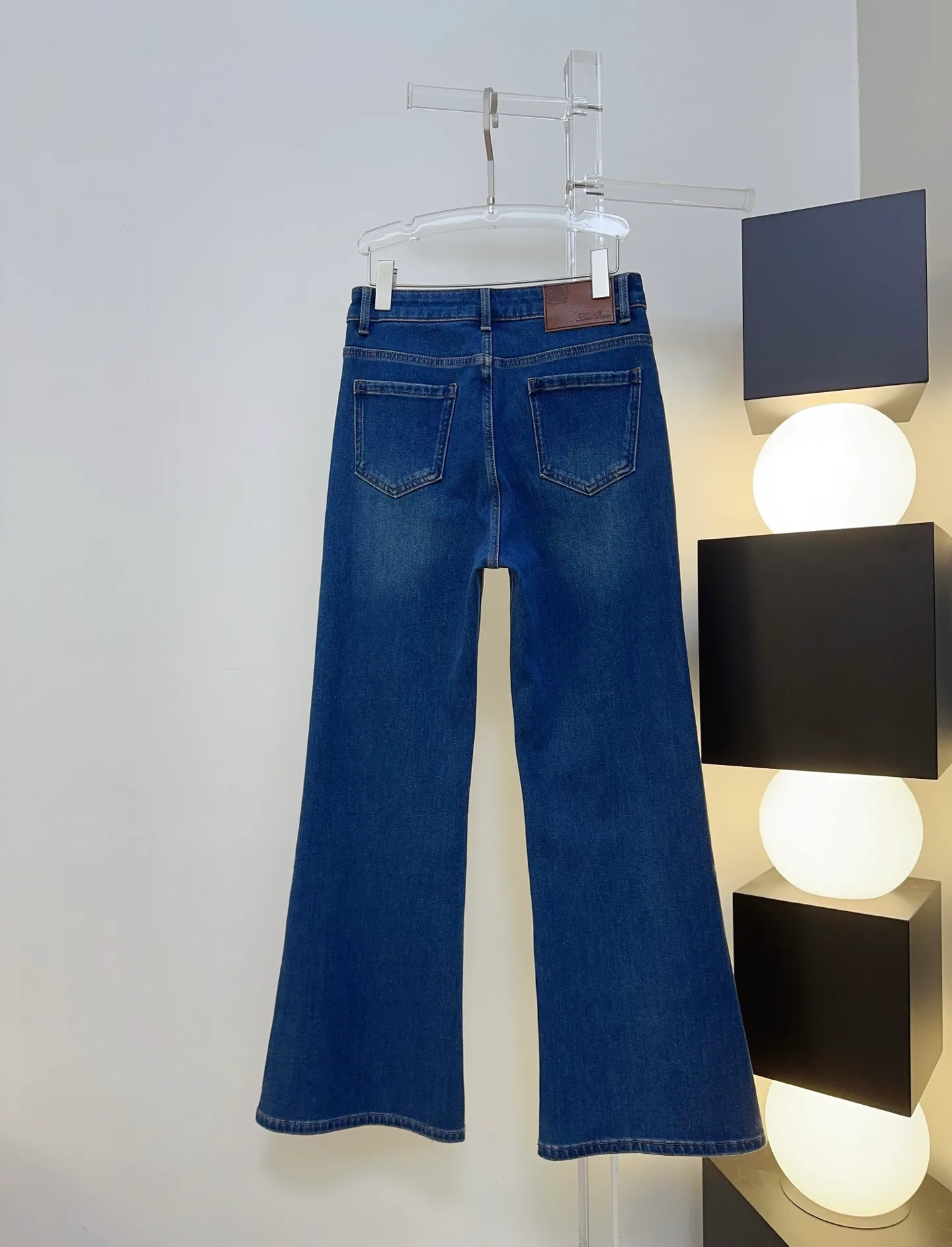 Джинсы Женские Loro Piana 19332019