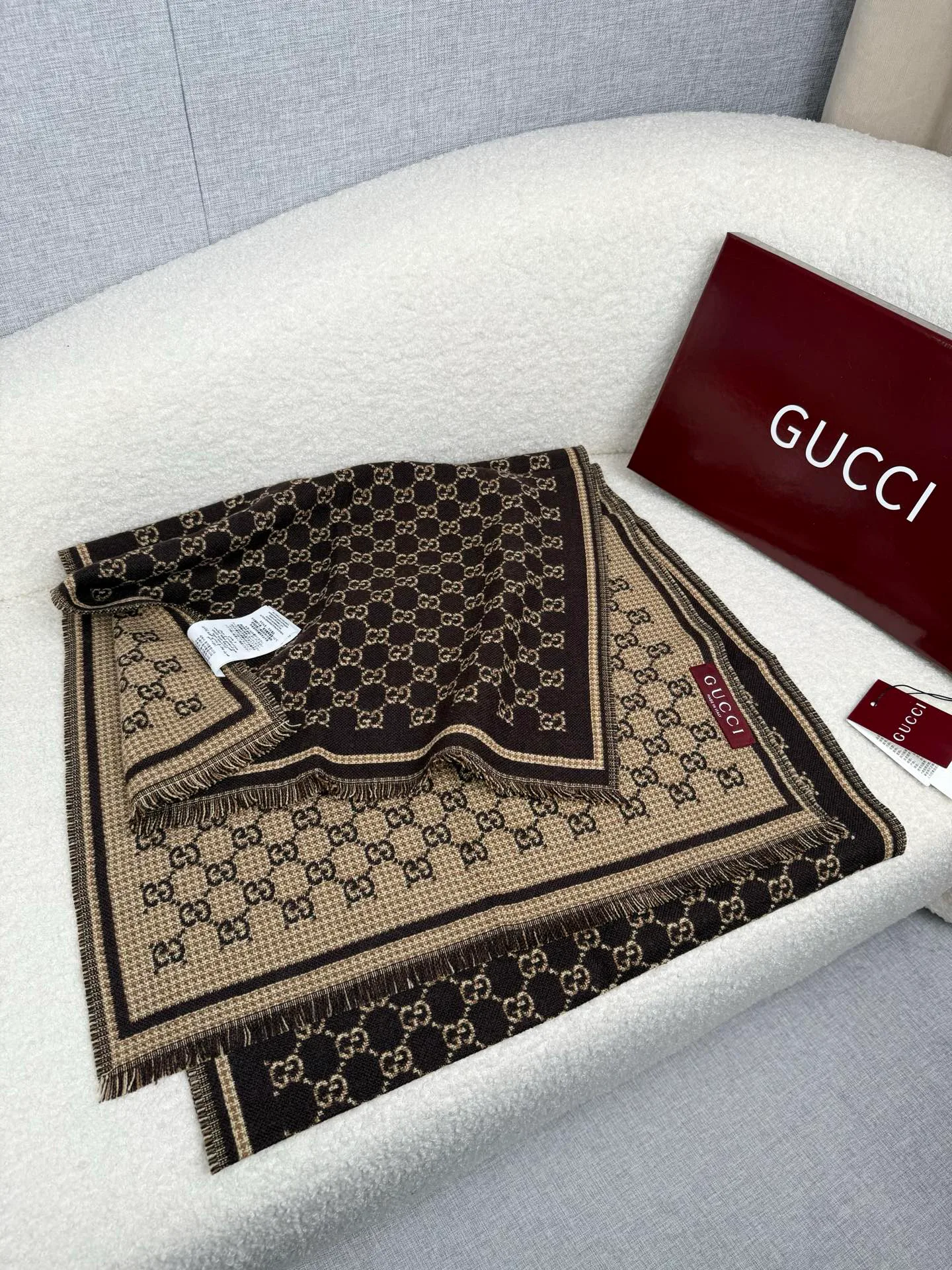 Шарфы Gucci 205931