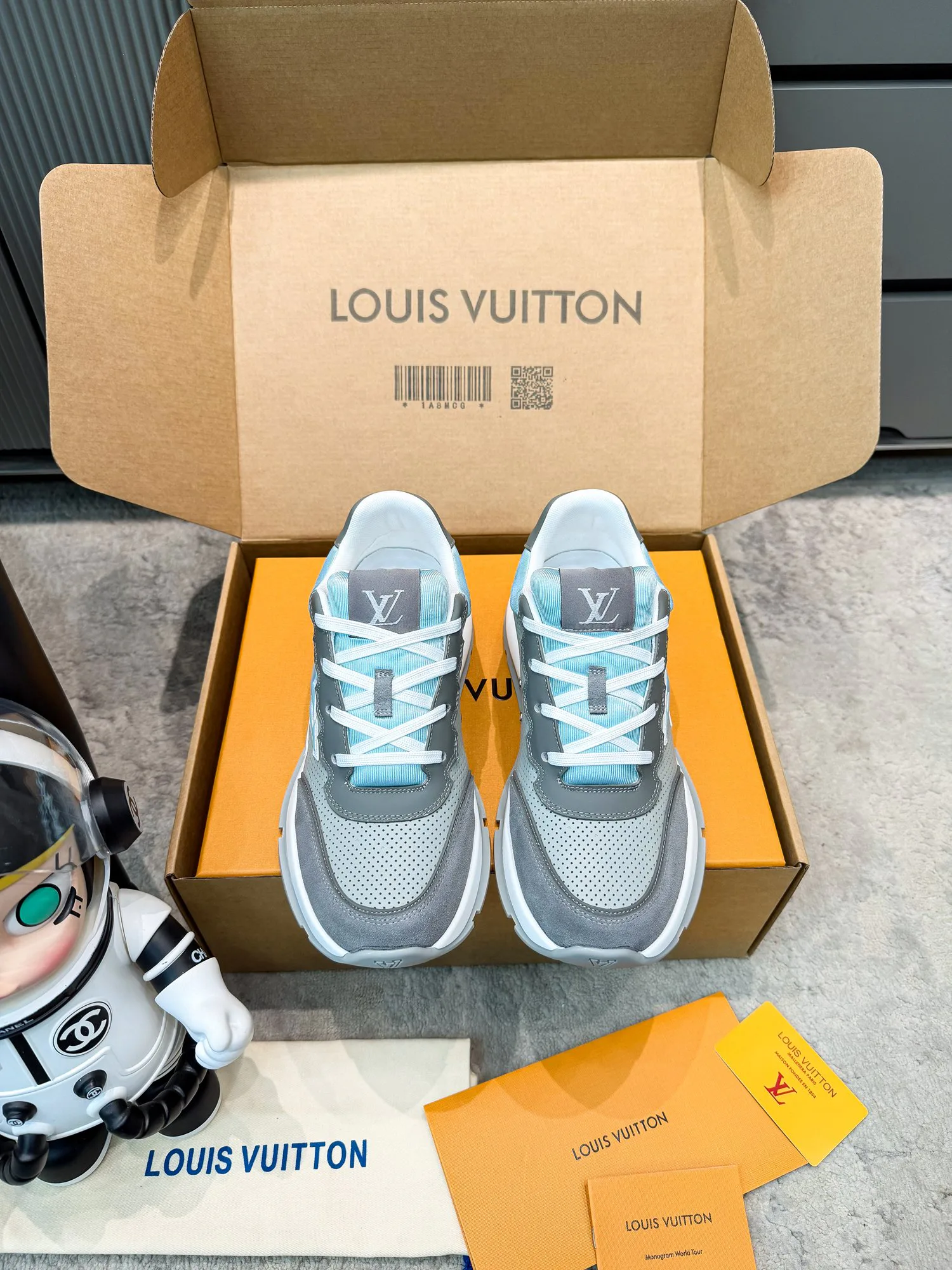 Кроссовки Женские Louis Vuitton 9158847