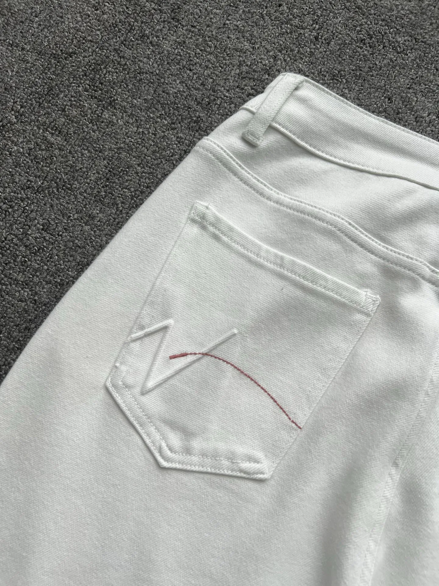 Джинсы Женские Bottega Veneta 9661283