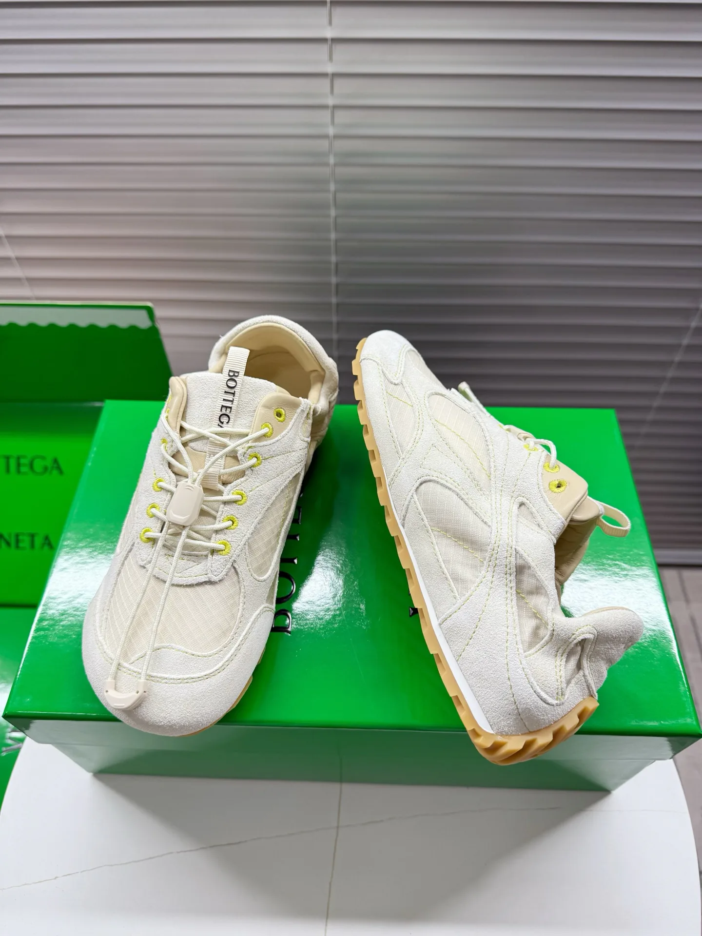 Кроссовки Женские Bottega Veneta 983478