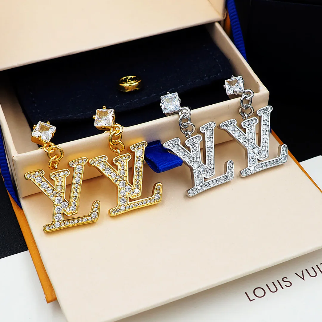 Бижутерия Louis Vuitton 1707105