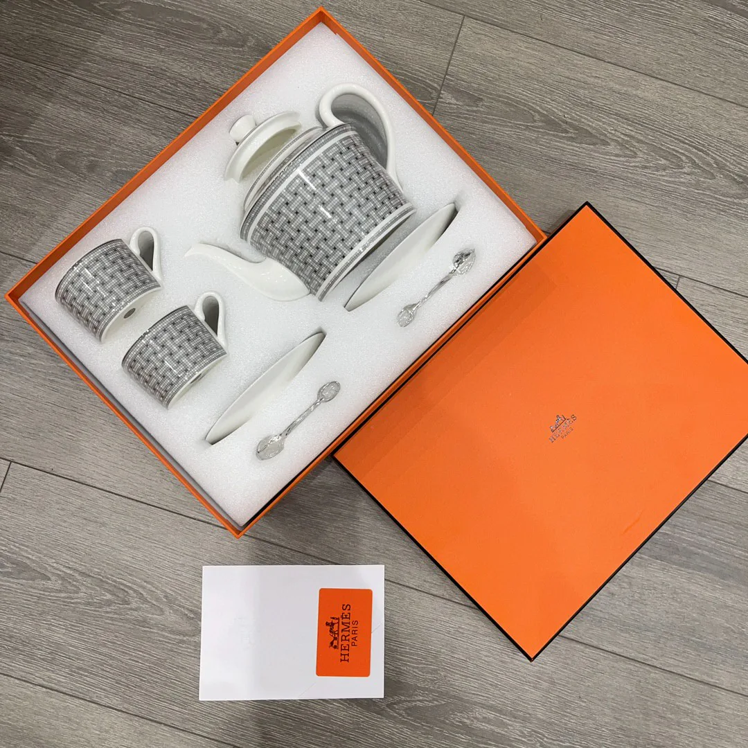 Посуда Hermes 18601