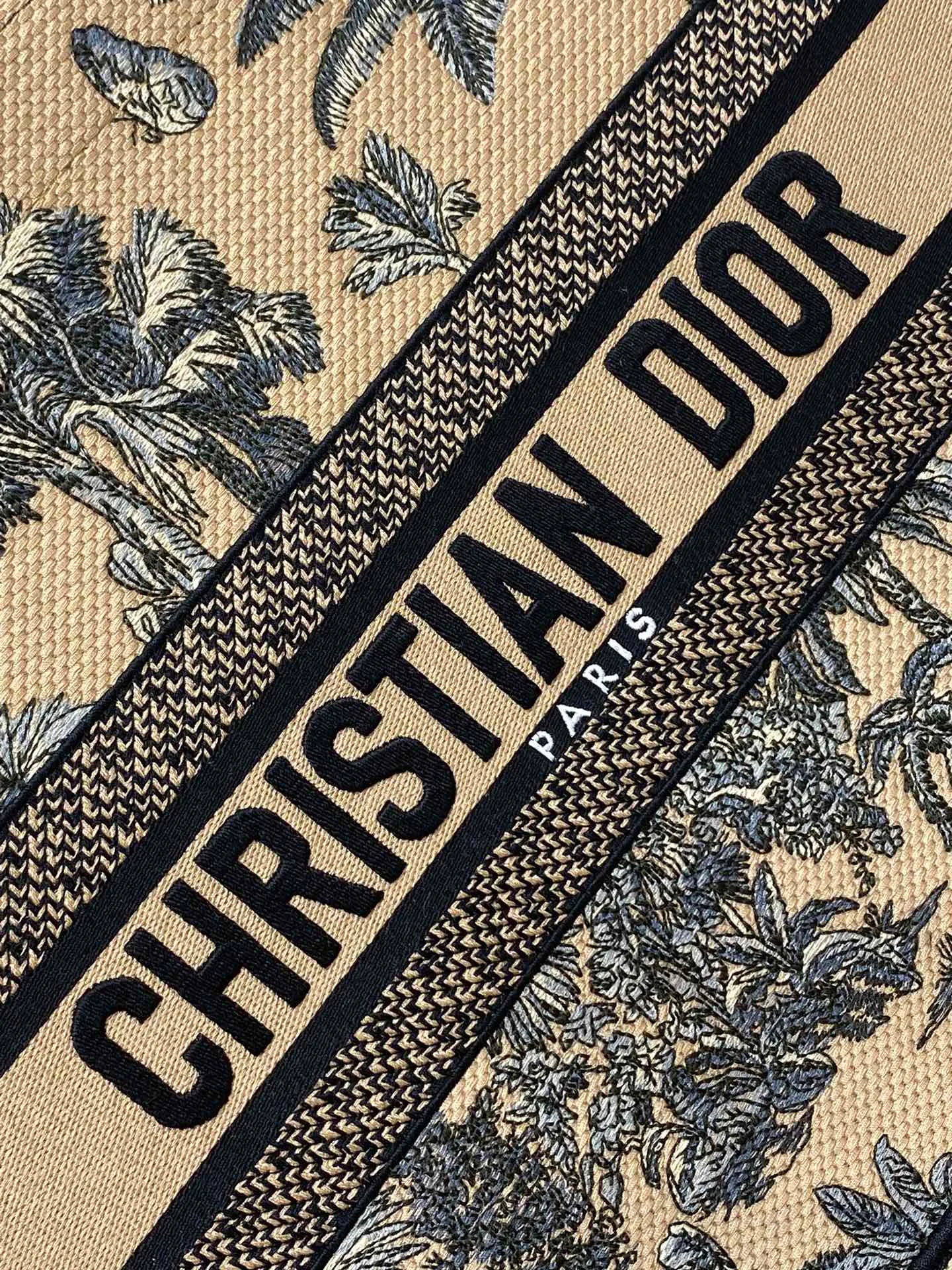 Классические Сумки Женские Christian Dior 82454