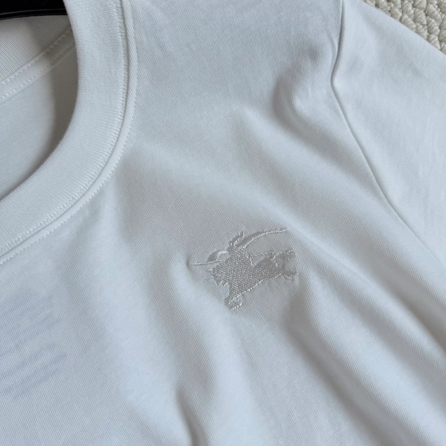 Футболки Женские Burberry 32354