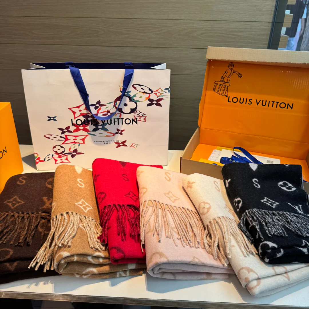Шарфы Louis Vuitton 497643