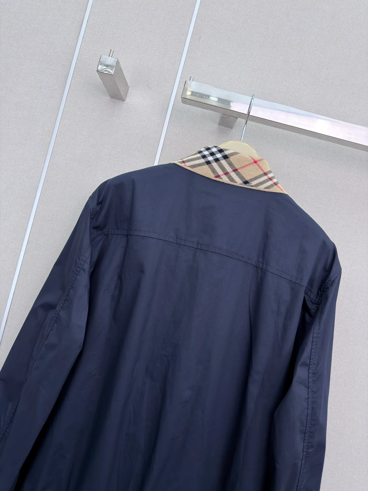 Куртки И Пуховики Женские Burberry 17893584