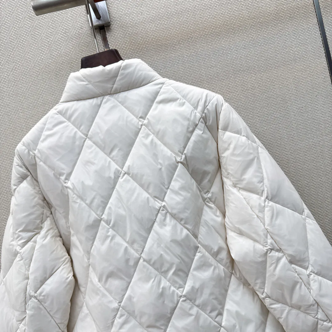 Куртки И Пуховики Женские Burberry 18225571