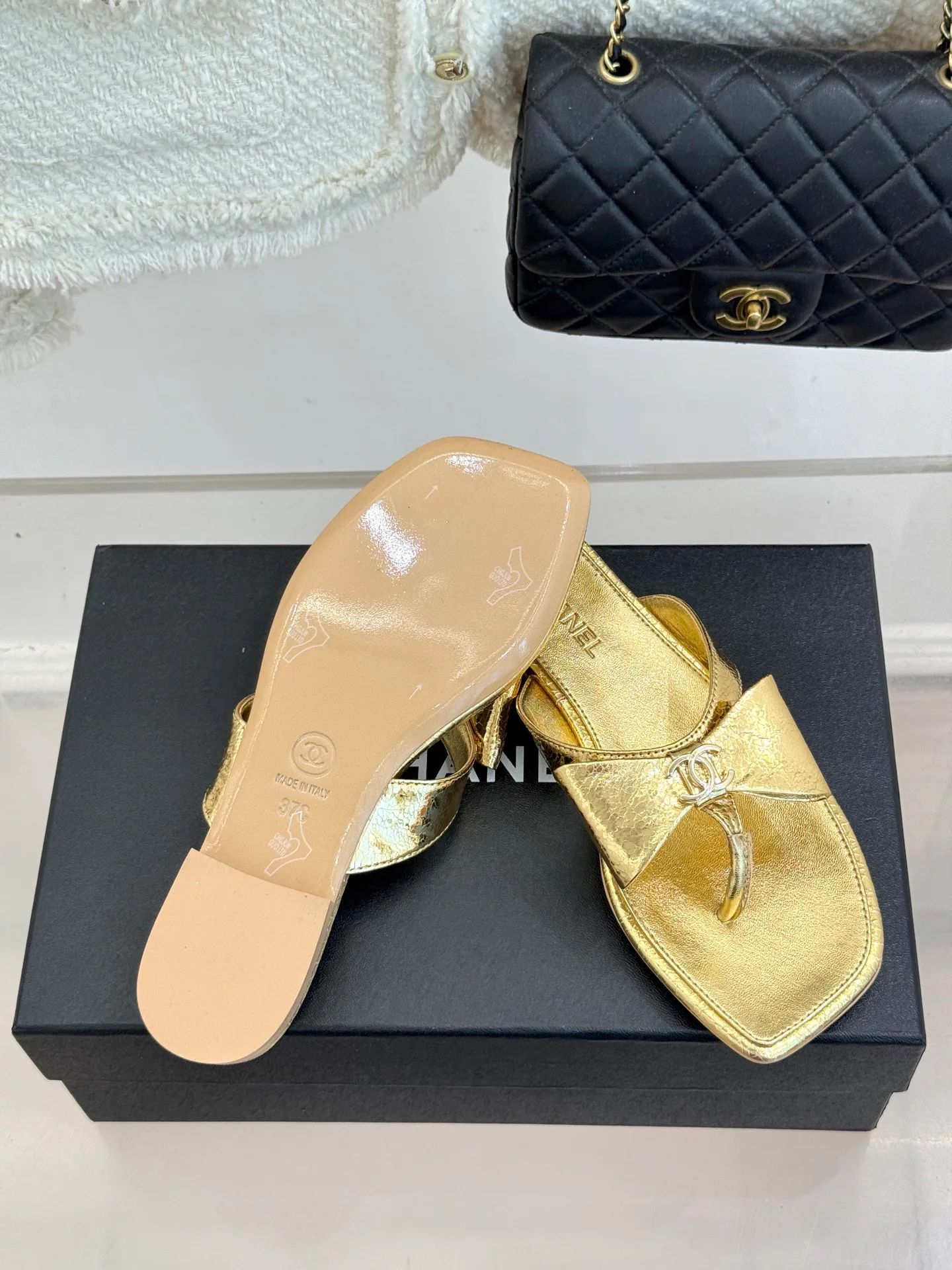 Шлепанцы Женские Chanel 16965748