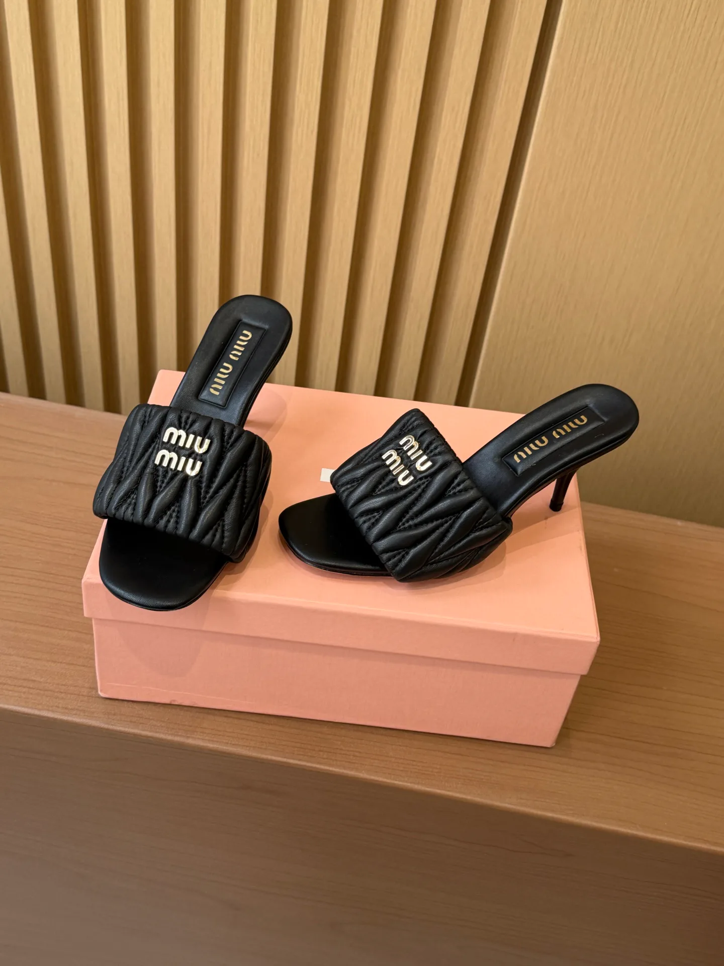 Босоножки Женские Miu Miu 13351178
