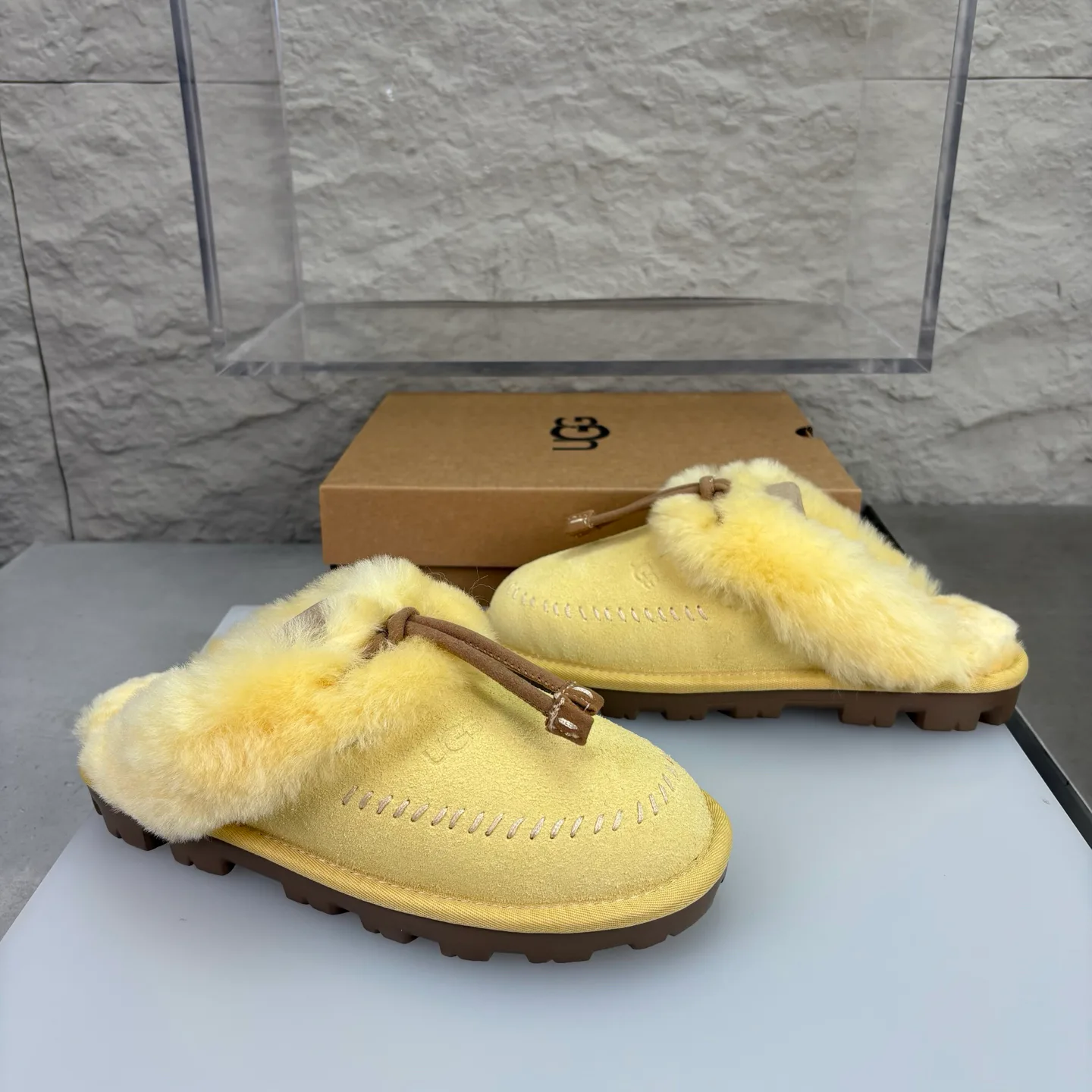 Тапочки Женские Ugg 18351730