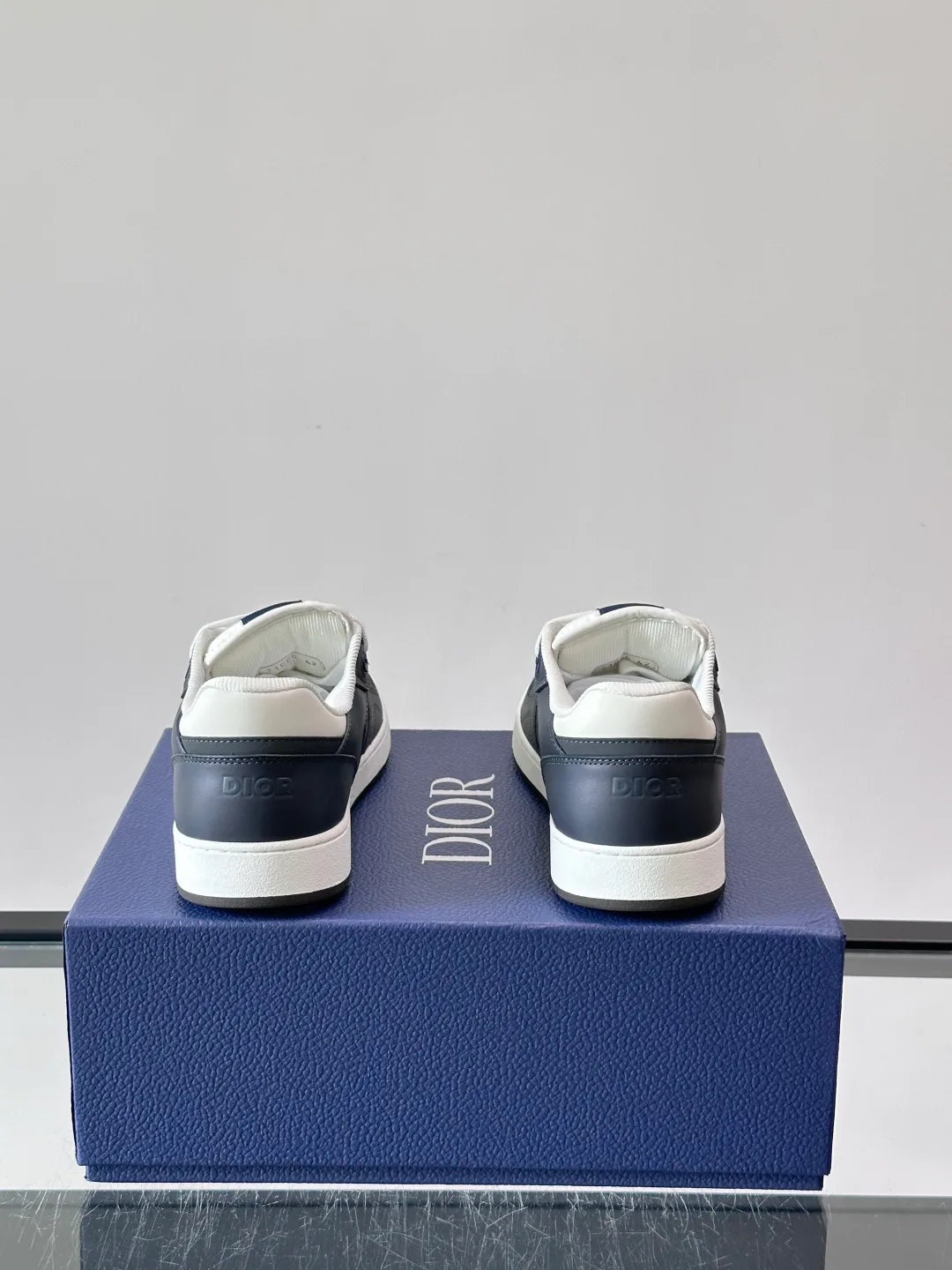 Кроссовки Женские Christian Dior 18055072